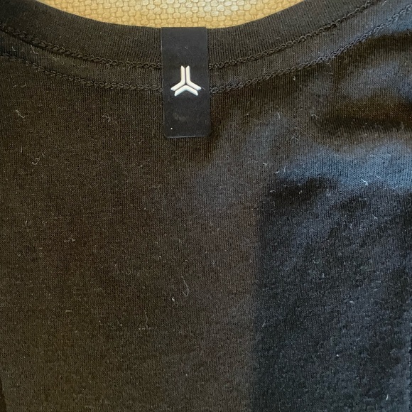 NWT Ultracor Black Embellished Crop Muscle Tee - Picture 7 of 7